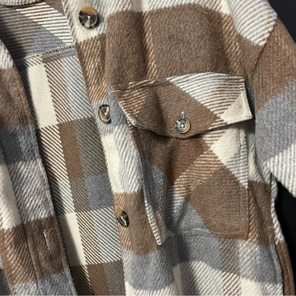 Evereve plaid coat